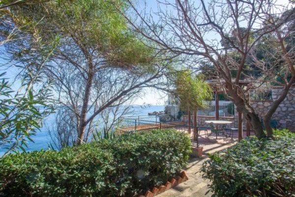 Anna&Miky Beach House Санта-Флавия Экстерьер фото
